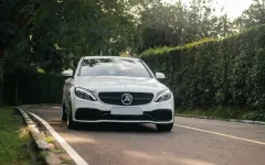 Mercedes-Benz C 200 4MATIC AMG Görsel 1