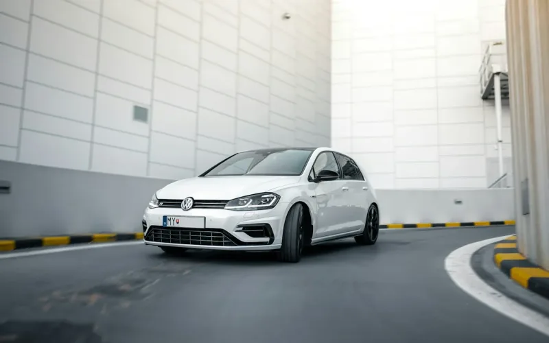Volkswagen Golf 1.5 eTSI Style
